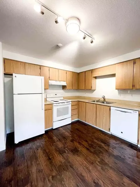 3700 188th St SW, Lynnwood, WA 98037