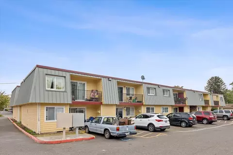 533 SE 160th Ave, Portland, OR 97233