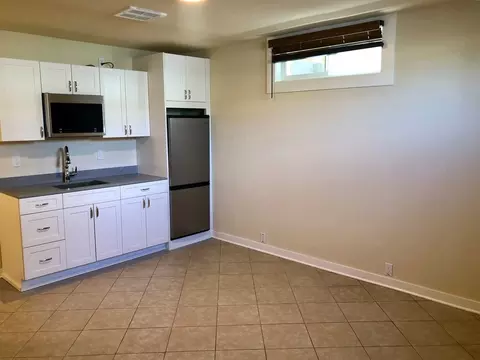 2821 Franklin Ave E, Seattle, WA 98102