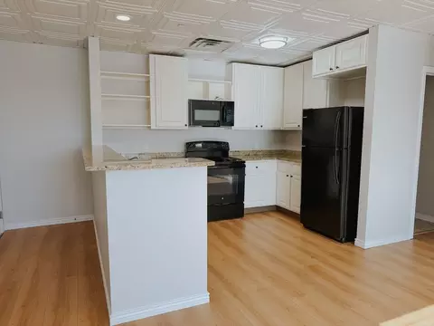 500 Red Table Dr, Gypsum, CO 81637