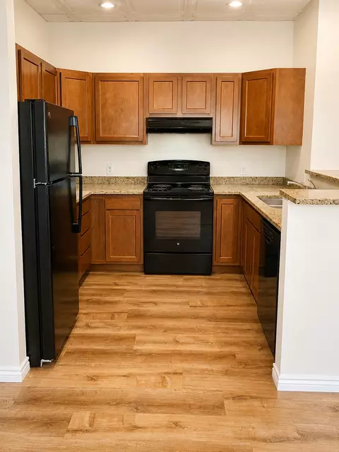 500 Red Table Dr, Gypsum, CO 81637