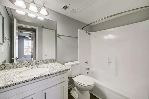 851 Threadneedle St, Houston, TX 77079 photo 11