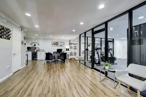 851 Threadneedle St, Houston, TX 77079 photo 6
