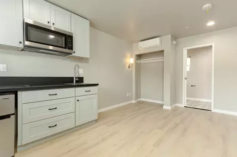 5385 La Jolla Blvd, La Jolla, CA 92037 photo 3