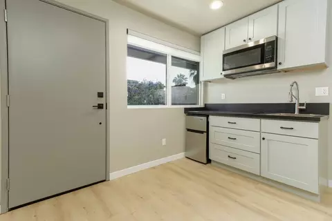 5385 La Jolla Blvd, La Jolla, CA 92037