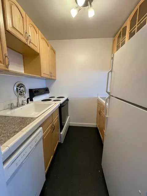 412 Bellevue Ave E, Seattle, WA 98102