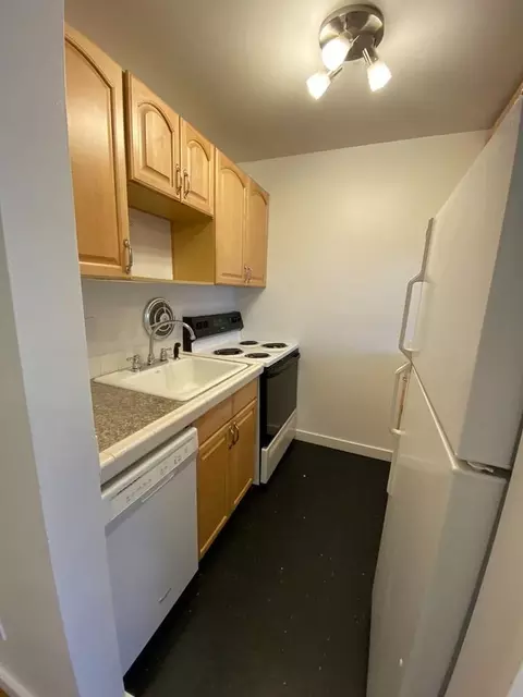 412 Bellevue Ave E, Seattle, WA 98102