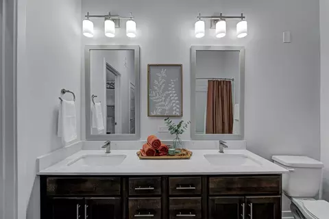 11110 Lantern Rd, Fishers, IN 46038 photo 6