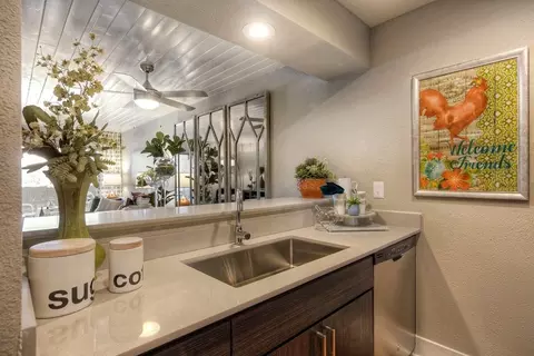 77 W Coolidge St, Phoenix, AZ 85013 photo 4