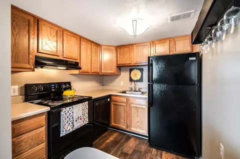 6 Brubar Ct, Lochearn, MD 21207 photo 8
