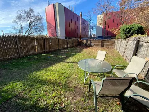 42 And 52 Warren St #42-42, New Haven, CT 06510