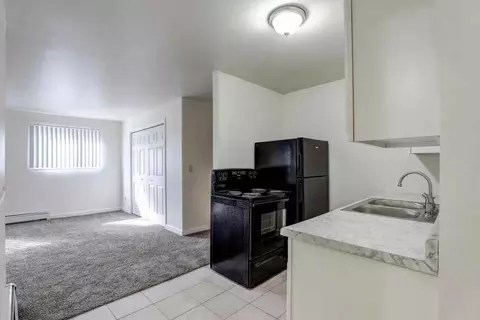 560 Dover St #3, Mount Morris, MI 48458 photo 2