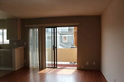 116 Rose Ave, Los Angeles, CA 90291