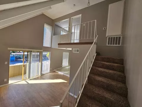 2740 Elvyra Way, Sacramento, CA 95821