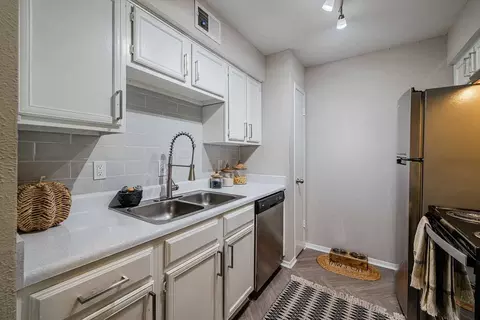 1433 Regal Dr, Richardson, TX 75080 photo 41