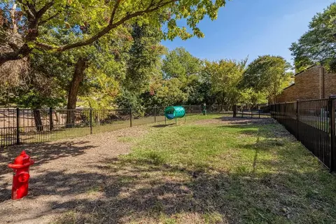 1433 Regal Dr, Richardson, TX 75080 photo 27