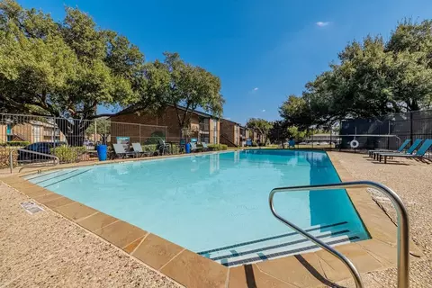 1433 Regal Dr, Richardson, TX 75080 photo 8