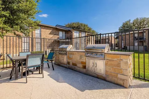 1433 Regal Dr, Richardson, TX 75080 photo 11