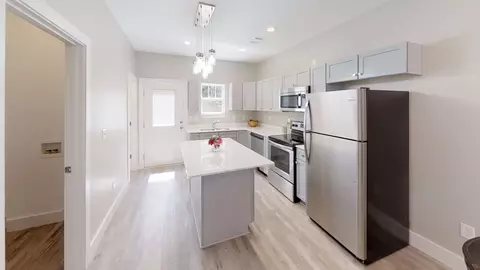 Paradise Pl, Wellford, SC 29385