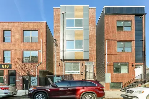 820 N 40th St, Philadelphia, PA 19104