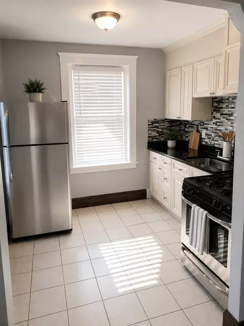 182 Lafayette St, Salem, MA 01970