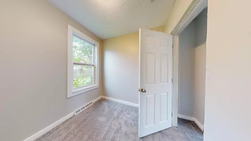  3319 W 44th St, Cleveland, OH 44109 photo 18