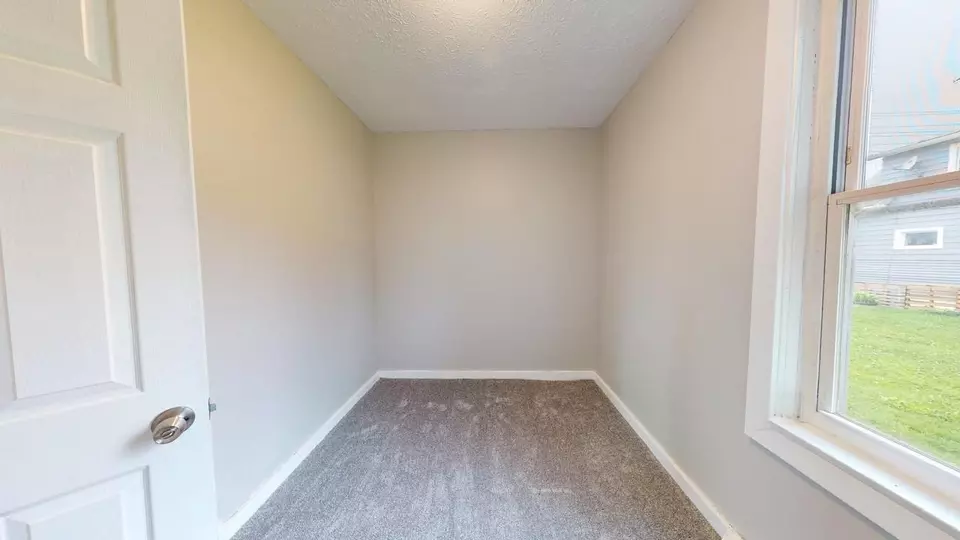  3319 W 44th St, Cleveland, OH 44109 photo 16