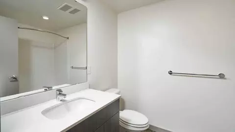 10720 5th Ave NE, Seattle, WA 98125 photo 21
