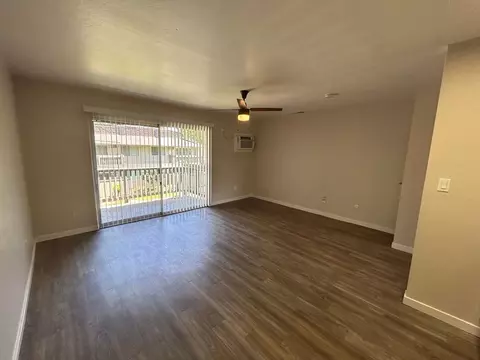 555 Douglas St, West Sacramento, CA 95605