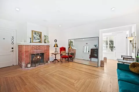 Phoenetia Ave, Coral Gables, FL 33134