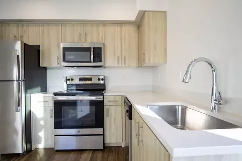 1834 NW 25th Ave, Portland, OR 97210