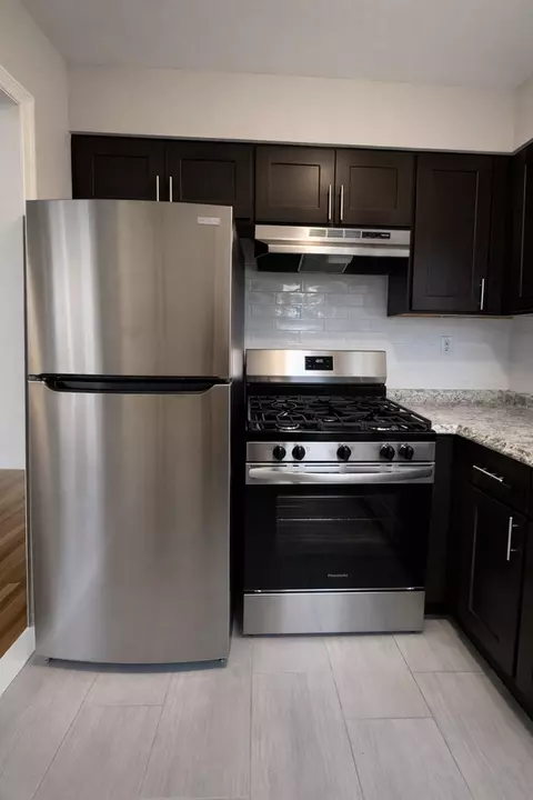 733 E Front St, Plainfield, NJ 07060