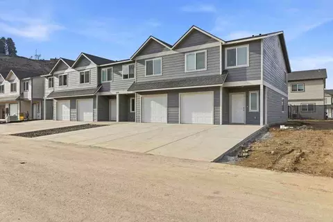 5200 Jazz St, Yakima, WA 98908