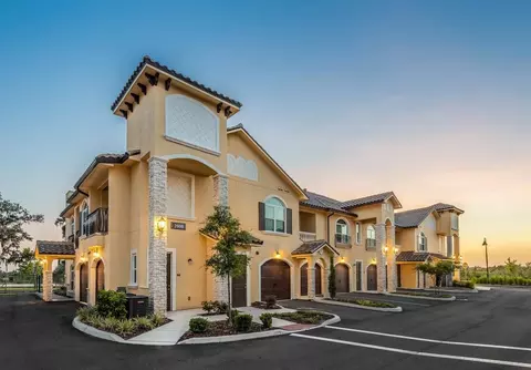 14100 Portofino Way, Champions Gate, FL 33896 photo 2