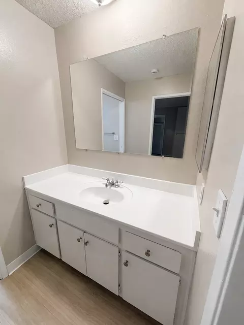 1960 E Grand Ave, Escondido, CA 92027 photo 14