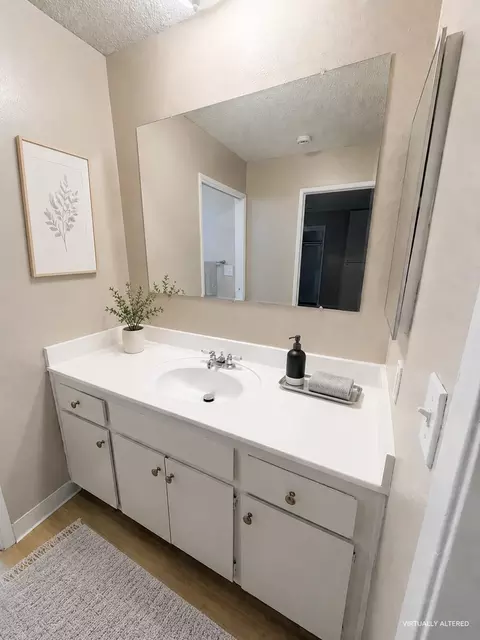 1960 E Grand Ave, Escondido, CA 92027 photo 13