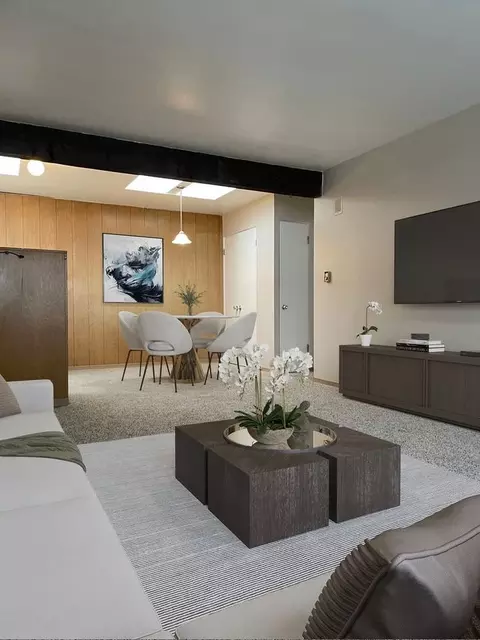 215 Front St N, Issaquah, WA 98027