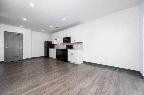 366 E Broad St, Columbus, OH 43215 photo 3