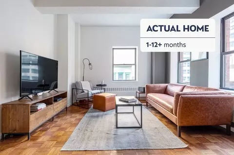 360 W 34th St, New York, NY 10001