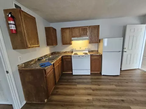 1120 1122n Tela Dr, Oklahoma City, OK 73127