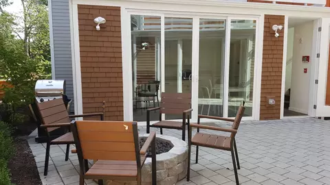 900 NE Ravenna Blvd, Seattle, WA 98115 photo 11