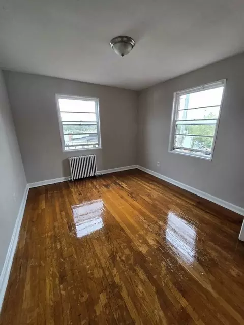 140 Kenilworth Ave NE, Washington, DC 20019