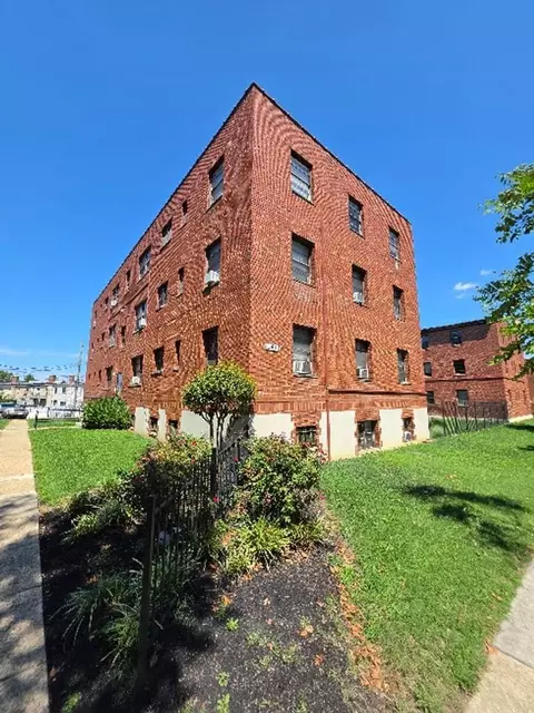 140 Kenilworth Ave NE, Washington, DC 20019