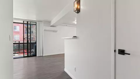 303 Market St, San Diego, CA 92101