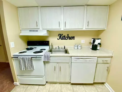 502 W Jefferson St, Tallahassee, FL 32301 photo 7