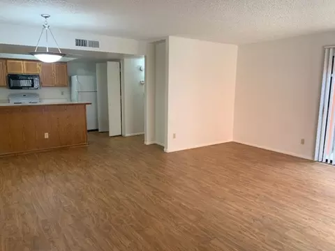 2400 E River Rd, Tucson, AZ 85718