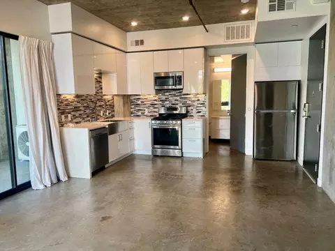 2120 Columbia St, San Diego, CA 92101