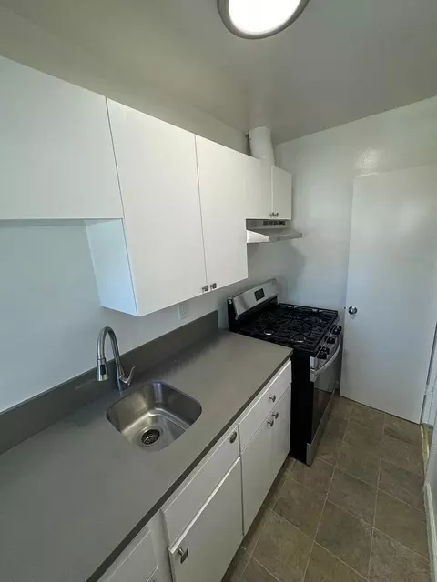 1422 Pearl St, Santa Monica, CA 90405
