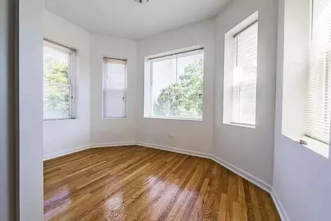 8040 S Vernon Ave, Chicago, IL 60619 photo 4
