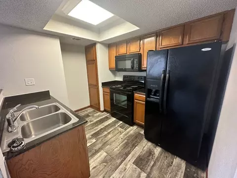 1816 S Carson Ave, Tulsa, OK 74119